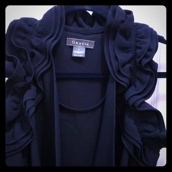 Gracia Navy Chic Top main image 1